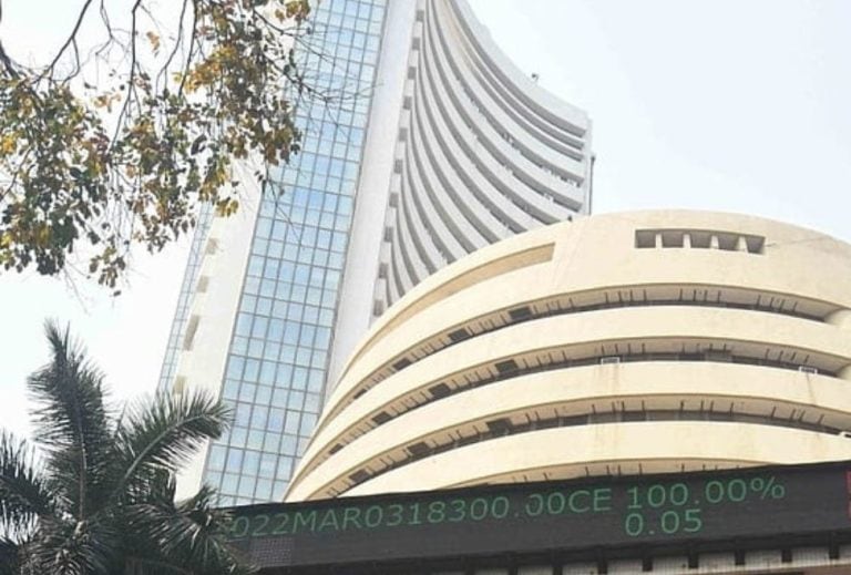 3 Debt-Free Dolly Khanna Stocks to Watch for Strong Growth and Stability.