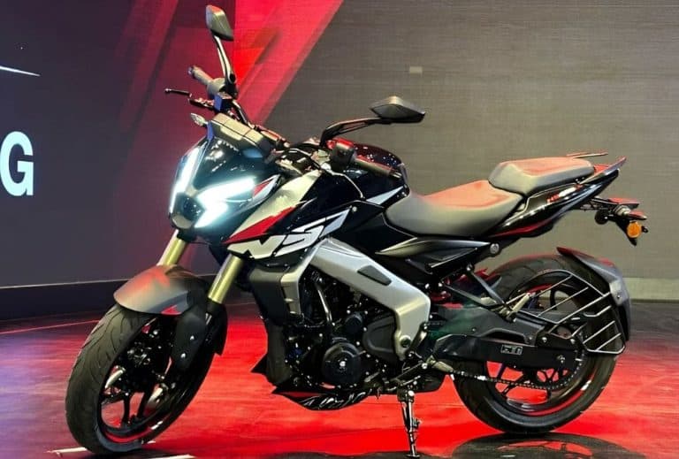 ऑटो स्टॉक में बढ़त, कंपनी के विस्तार और संचालन के लिए ₹8,750 करोड़ जुटाने की योजना की घोषणा से।